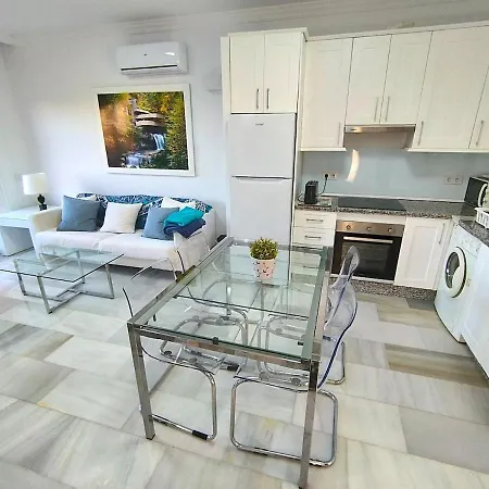 Evans Realty Ak Urb Oasis & Golf & Terraza & Piscina Apartment Malaga